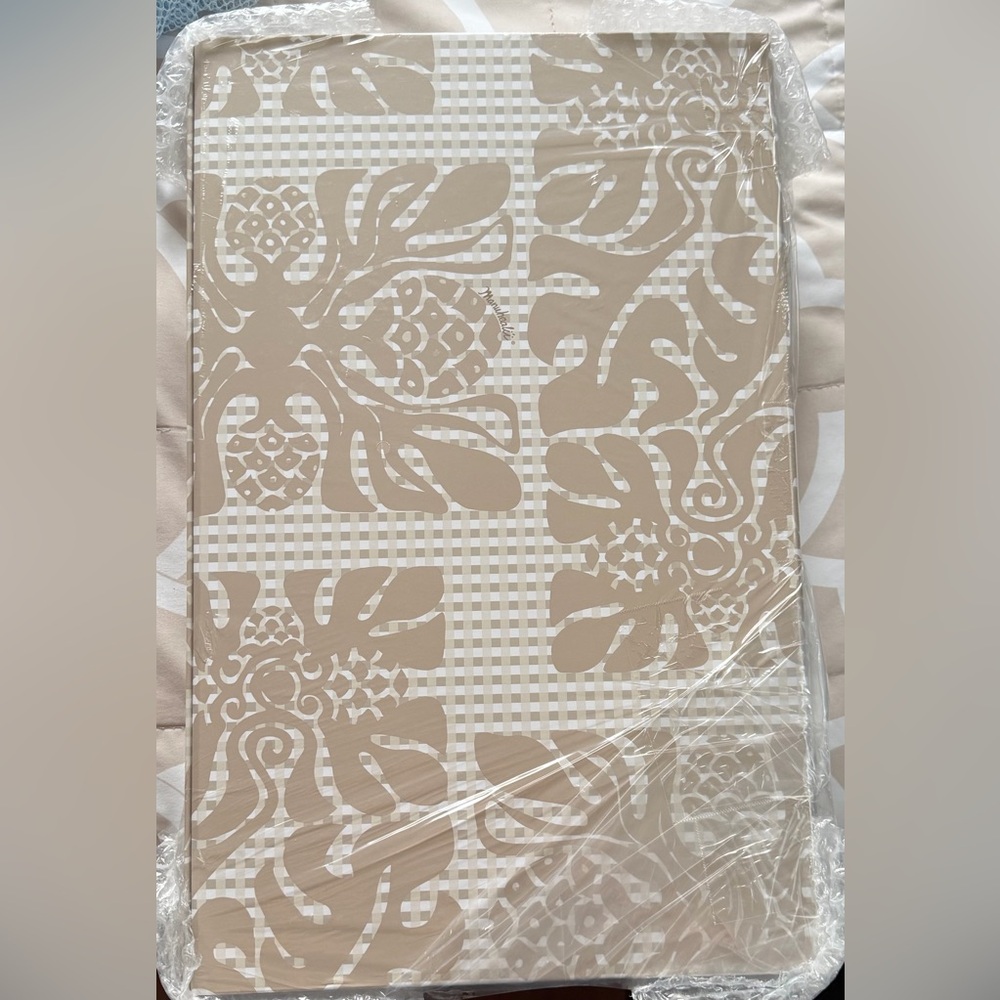 BNWT ALOHA Collection and MANUHEALII Collection. Makua to Makai set. - Picture 6 of 6